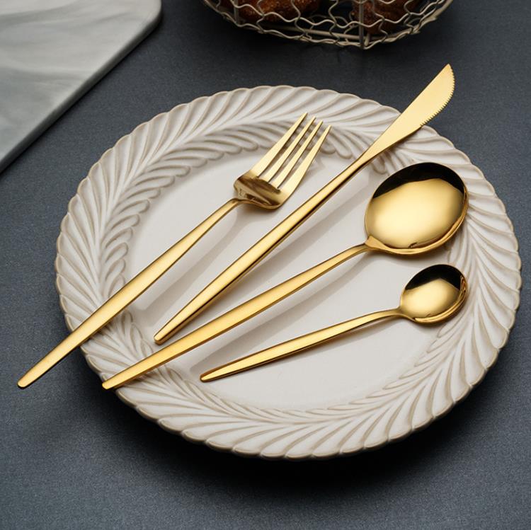 Golden Silver Western servis H￥llbart rostfritt st￥l Flatware Knife Fork Soup Dessert Glasssked Teskoon Cutsly Table Proware Home Restaurant SN6831