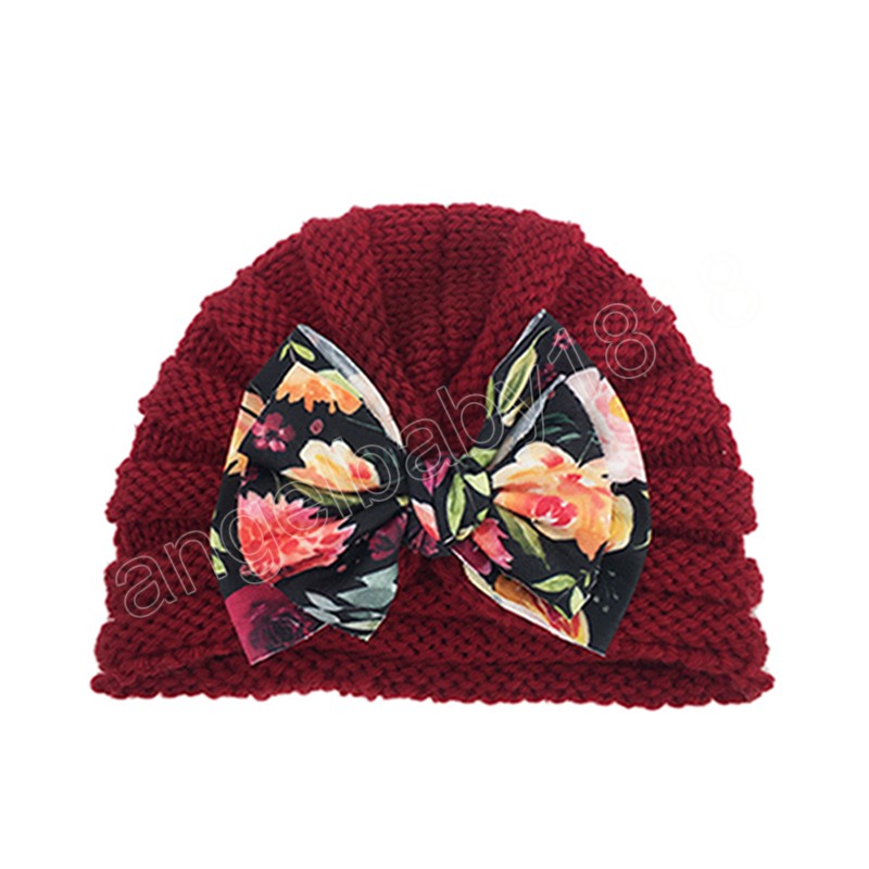 Nouveau-né doux chaud tricot laine casquettes mode impression nœud papillon bébé bonnet chapeaux rayé chapeaux anniversaire cadeaux Photo accessoires