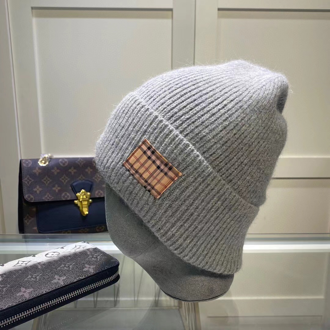 New4 Modedesigner höst och vinter stickad mössa beanie letter jacquard unisex varm