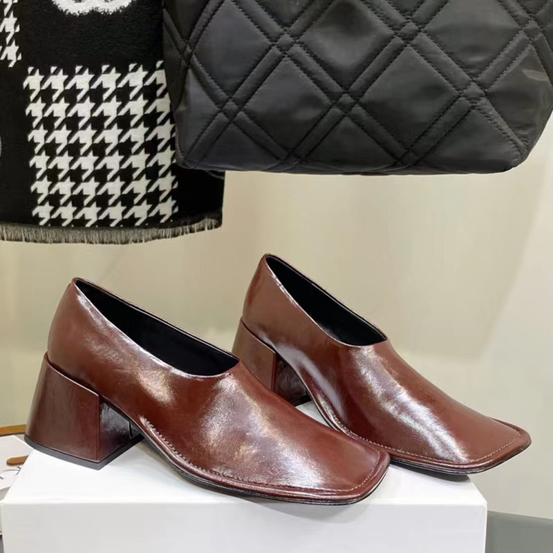 Vierkante teen jurk schoenen vrouwen zwarte wijn rood echte lederen loafers mode comfort square hakken schoen vrouw herfstpompen