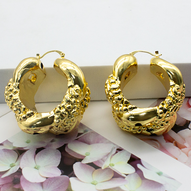 Hoop Huggie Earrings Women Fashion Jewelry 24K Dubai Gold Color Ethiopische Afrikaanse stijl voor Israël Sudan Arab Midden -Oosten voor feest 221010