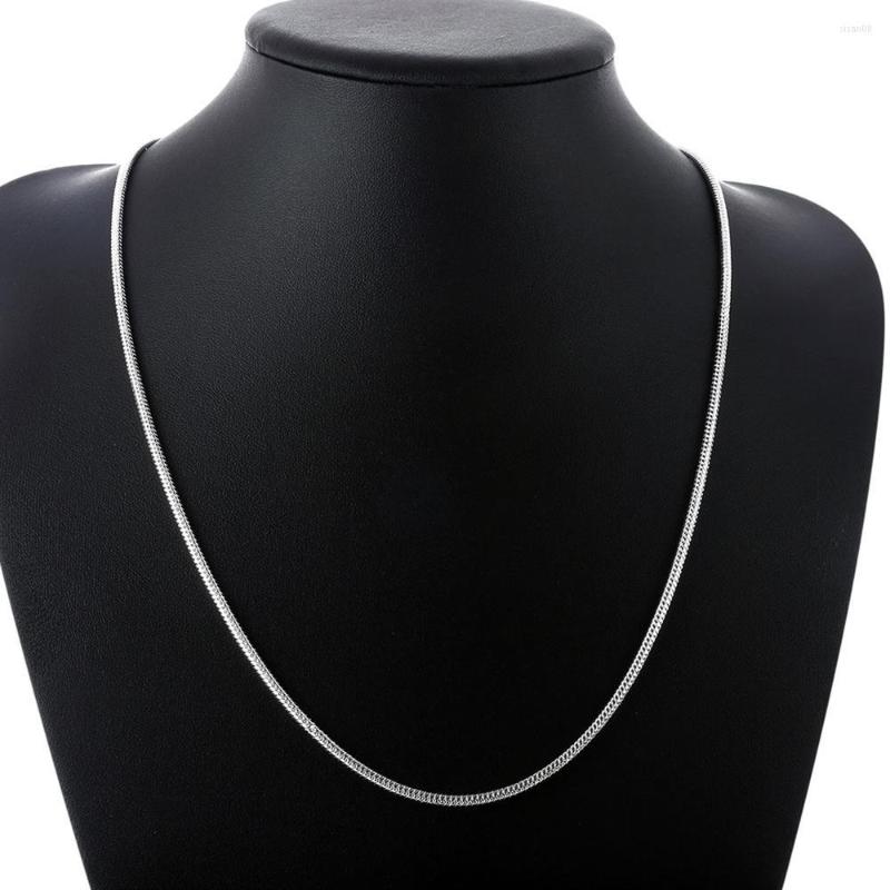 Kedjor 925 Silverfärg 16 18 20 22 24 tum 3mm Snake Bone Chain Halsband för kvinnor Män Bröllop Fashion Jewelry Charm Gifts2924