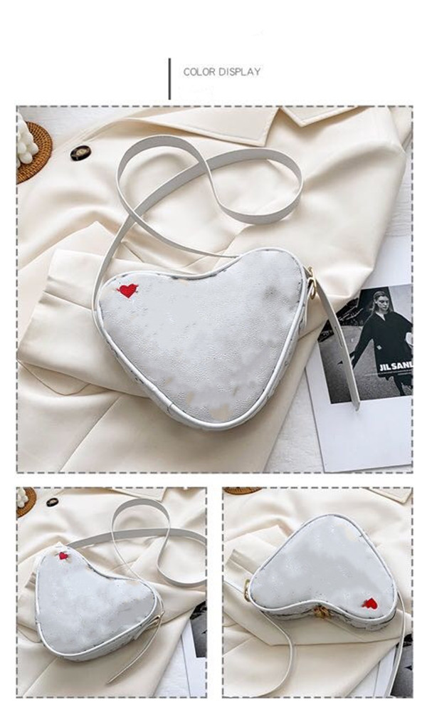 العلامة التجارية Love Shape جميلة حقيبة الكتف النسائية طباعة 23SS Fashion Handbag Grils Wallet 23x18x7cm