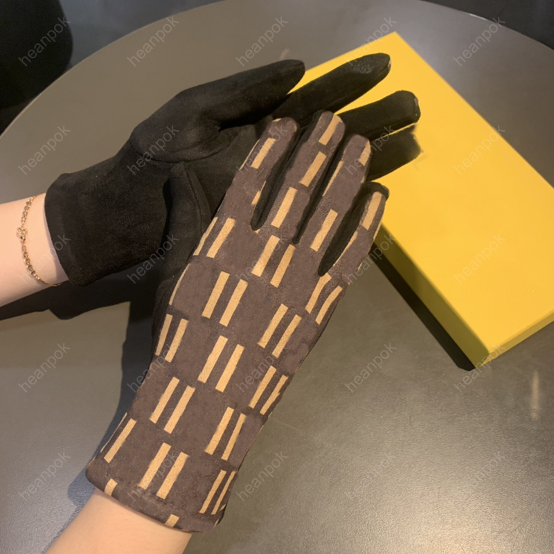 Vrouwen Designer Mitten Sheepskin Handschoenen Winter Luxe Echt lederen Mittens Cashmere Fingers Glove F Warm Inside Touch Screen met doos