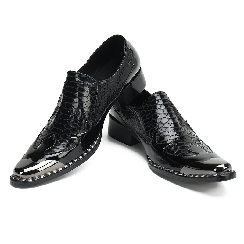 Italiensk typ herrskor silver metall tå svart orm mönster läder klänningskor män formella företag