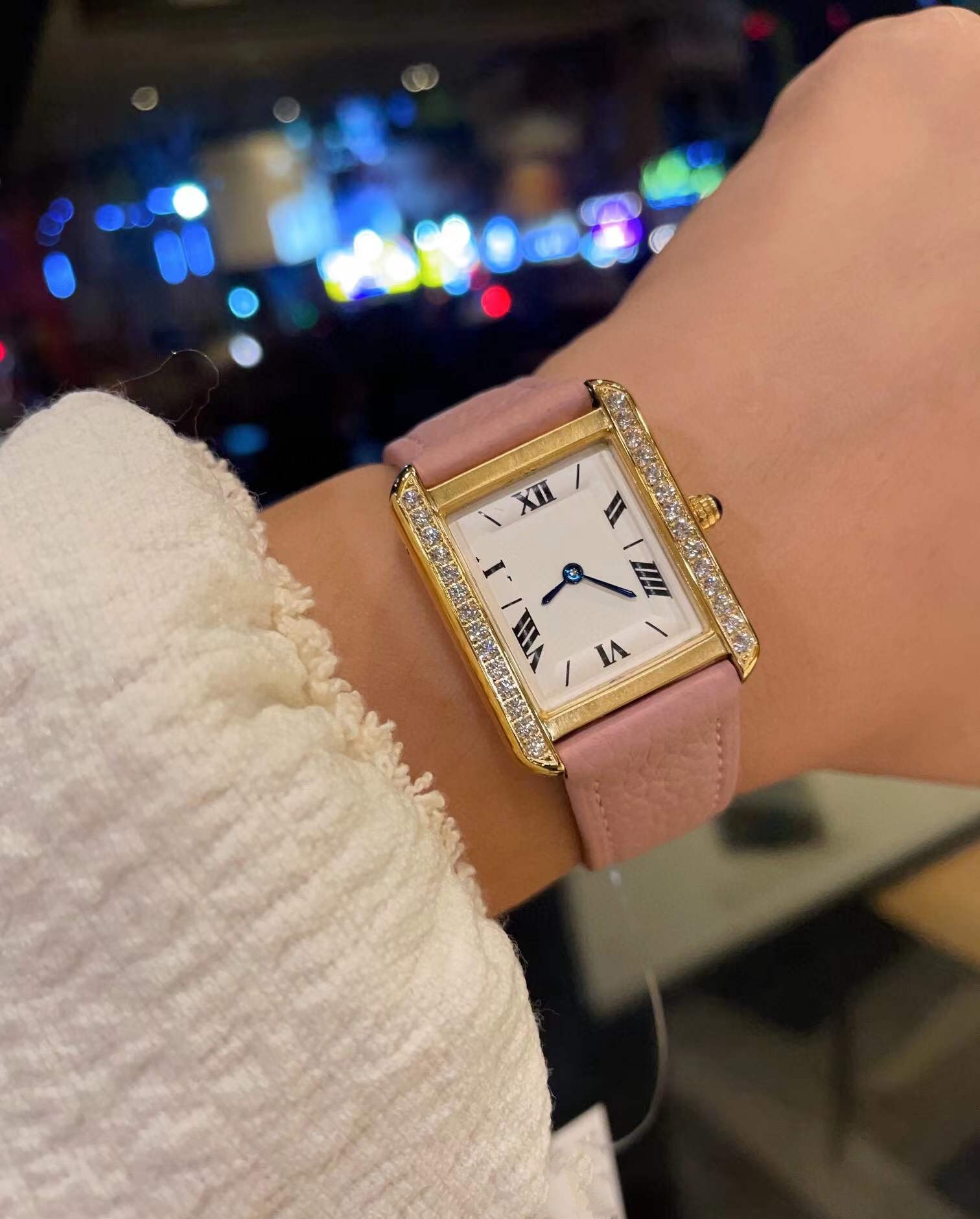 Charm Women Quartz Watches Tank Clock Minimalist Geometric Rectangle Wristwatch Female Pink Leather Zircon Watch Roman Number Dial 24mm 27mm