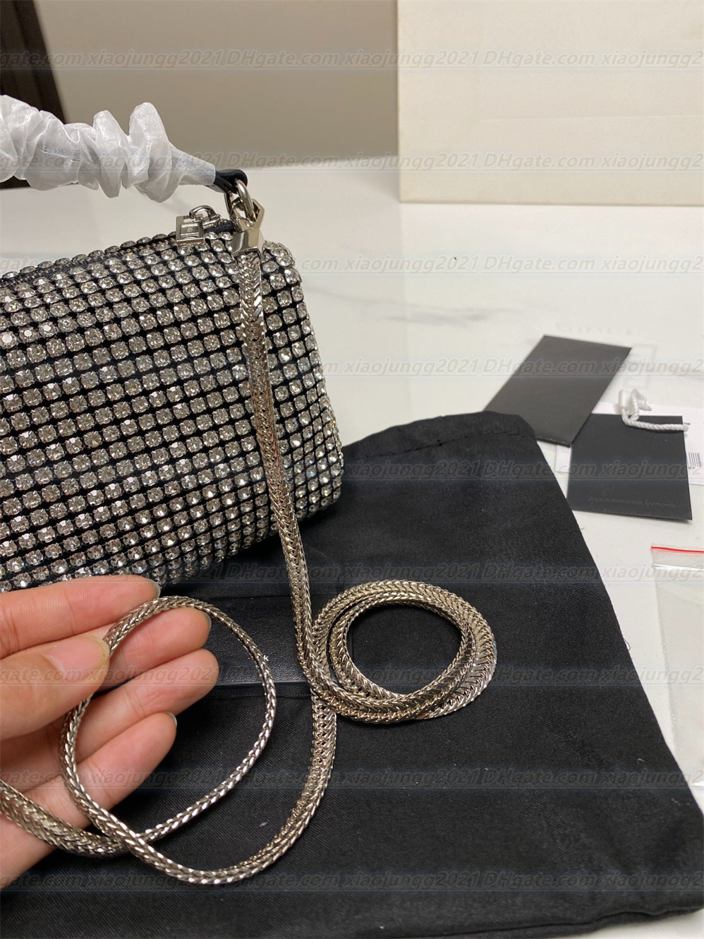 Borsa a mano con diamanti di alta qualità Borsa a tracolla firmata donna Borsa a tracolla con catena in cristallo con strass Borsa a tracolla in pelle da uomo moda Borsa a tracolla baguette a tracolla