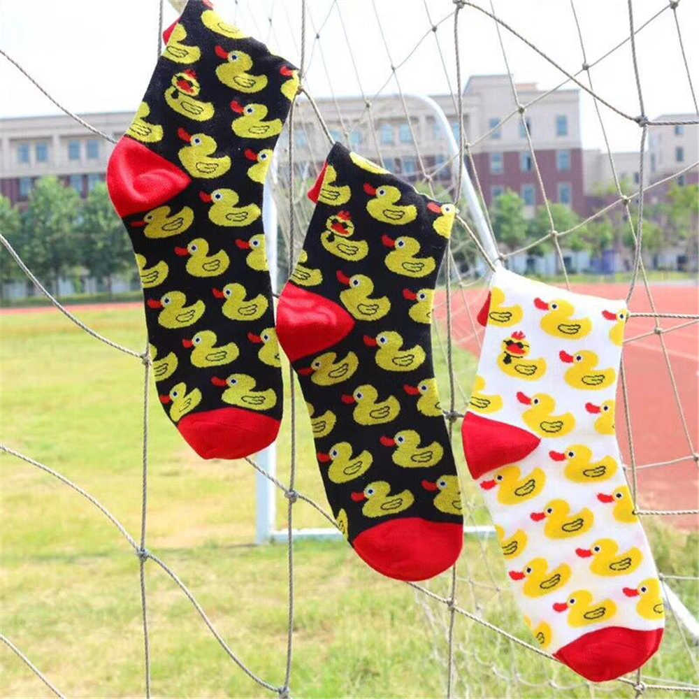 Skarpetki męskie Men Cartoon Hip Hop Cool Yellow Duck Socks Cotton Scateboard Art Art Funny Socks Osobowość Tide Pet Elf Sox Casual For Lovers T221011