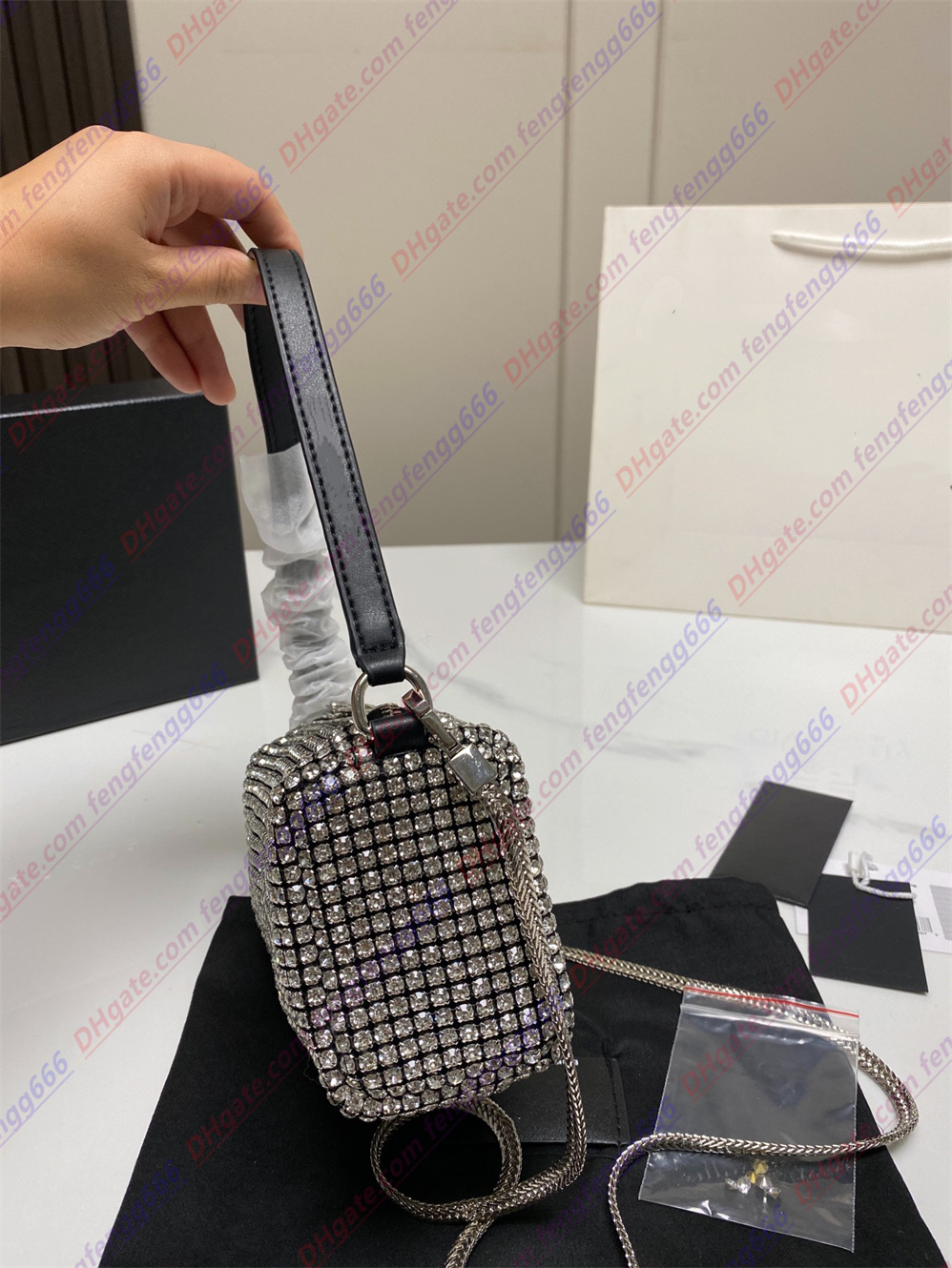 Borsa a tracolla con diamanti Top Borsa a tracolla appositamente progettata le donne Busto alla moda Borsa a catena Borse a tracolla fatte a mano