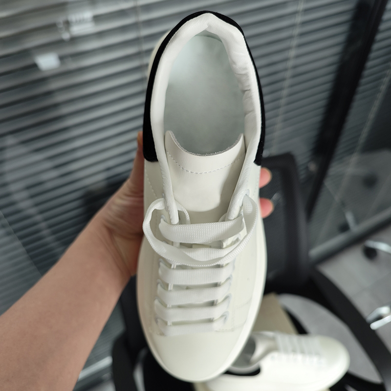المصمم أحذية رياضية للنساء نساء أحذية غير رسمية منصة بيضاء حذاء رياضي الجلود العاج