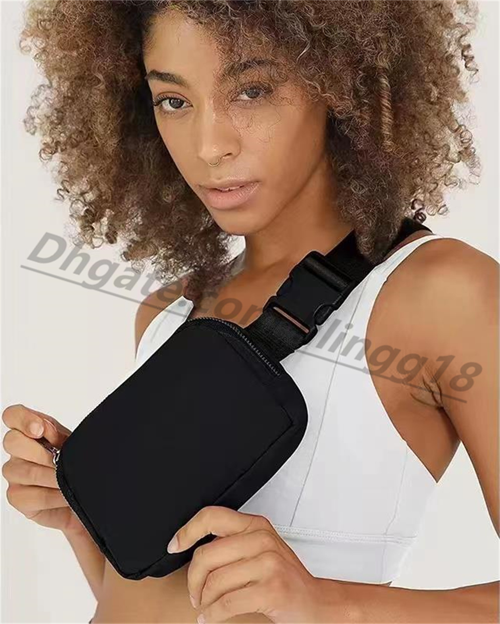 Üst Lüks Kemer Çantaları Lulu Fanny Pack Tasarımcı Serseri Sandık Yoga Çanta Bumbag Naylon Kadınlar Omuz Çapraz Gövde Bel Çantası Sling Moda Cüzdan Çantası