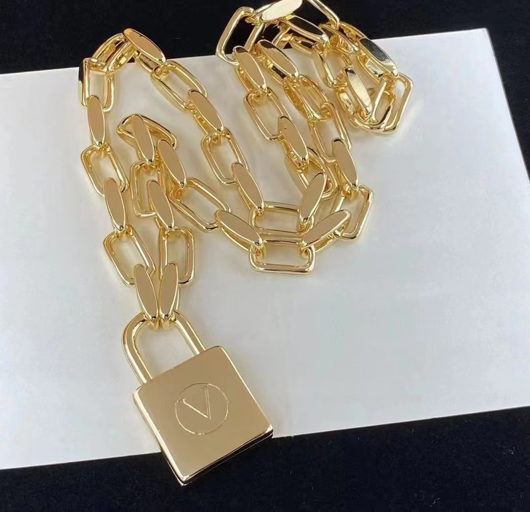 Christmas Gifts Gold Lock Chain Bracelets Necklace Set Wedding Simple Letter Pendant Fashion Jewelry