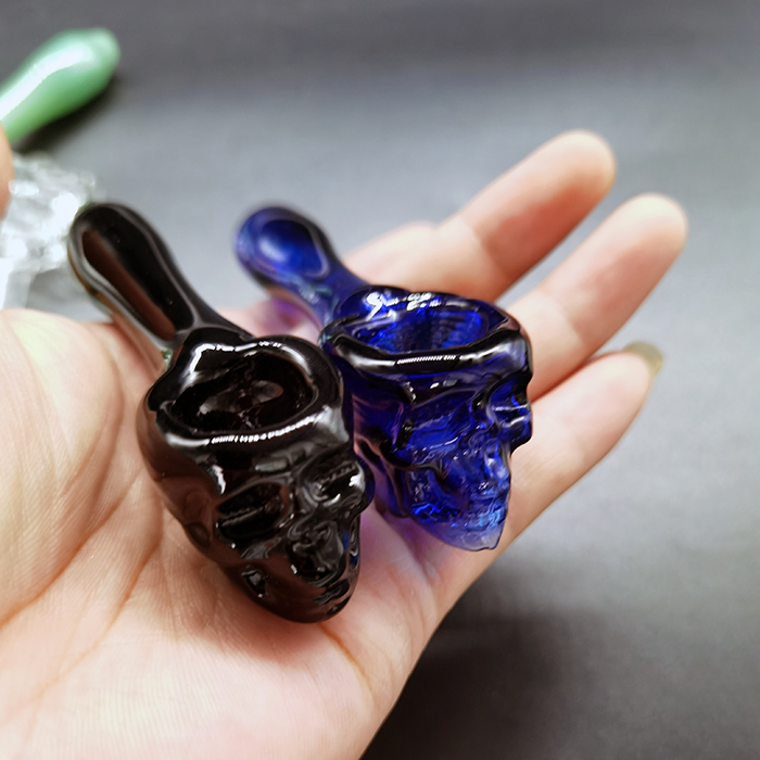 Skull glass oil burner pipe Thick Pyrex smoking hand spoon pipes 3.93 inches tobacco dry herb burneres water piep Bongs