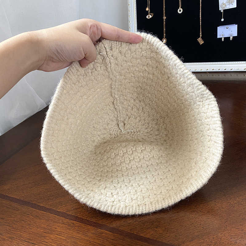 Beanie/Kafatası Kapakları Kış Bonnet Kalınlaştırılmış Sıcak Kova Şapkası Kulak Koruyucu Kapak Kadınlar Fransız Klasik Fedora Şapkası Açık Balıkçılık Yün Balıkçı Şapkası T221013