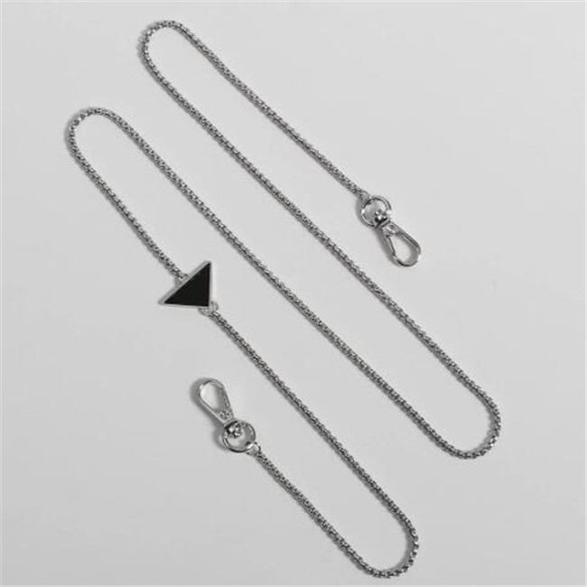 Designer Collana a catena a maglie triangolari Cordino auricolari Catene anti-smarrimento occhiali da sole Supporto cinturino Accessori occhiali antiscivolo Gioielli