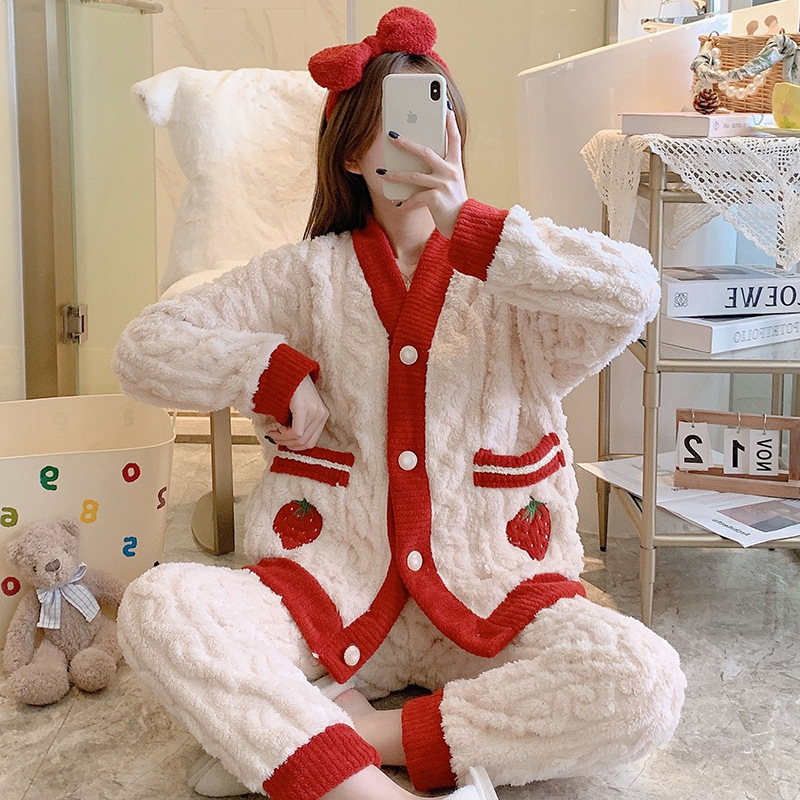 home clothing Coral velvet pajamas for women in autumn and winter loose cartoon cute warm flannel thickened clothes suit