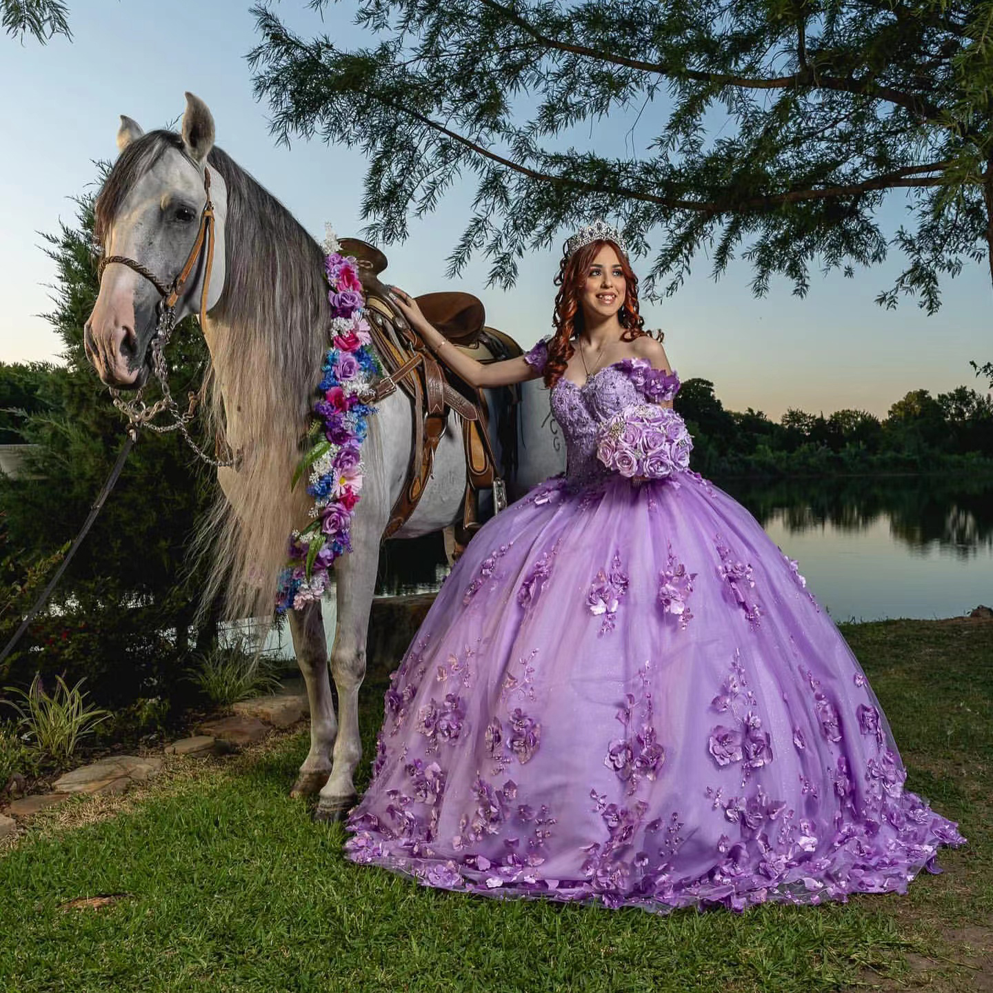 Robe De Quinceanera à fleurs violettes faites à la main, épaules dénudées, avec des Appliques De perles, robe De bal De princesse, 15 16 ans