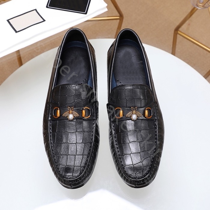 Projektant luksusowe buty mokasyny Princetown metalowa klamra męskie skórzane drukowane hafty męskie płaskie buty sukienka rozmiar 38-46