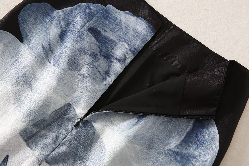2022 Autumn Black Solid Color Two Piece Dress Set Half Sleeve Lace Round Neck Top Floral Print Mid-Calf kjoldräkter Set A2S07SK