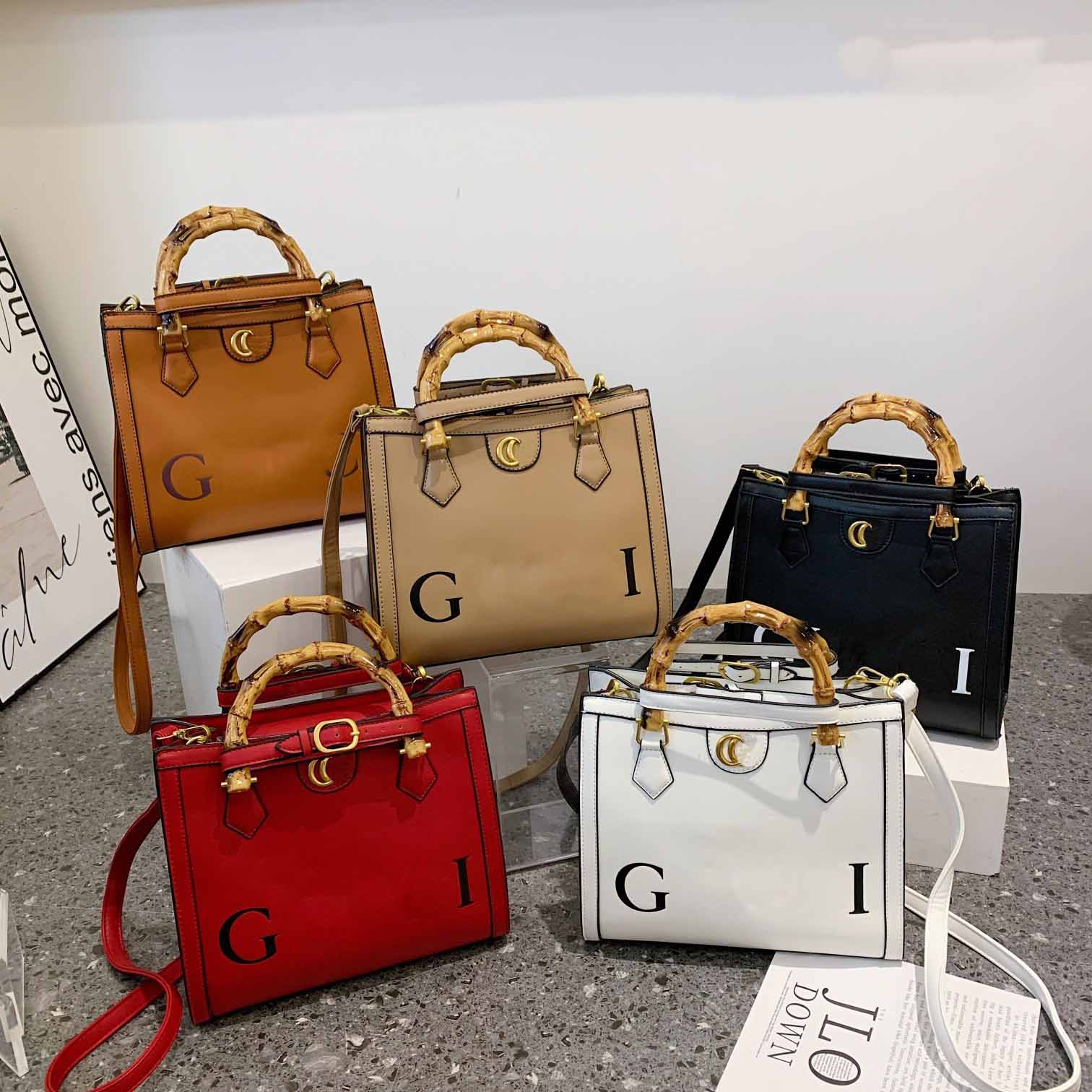 Bags Totes Handbag Designer Bag Women Classic Imitation Famous Brand Letter Splicing Large Capacity Shoulder Bag Fashion Style Party Dinner Wallets