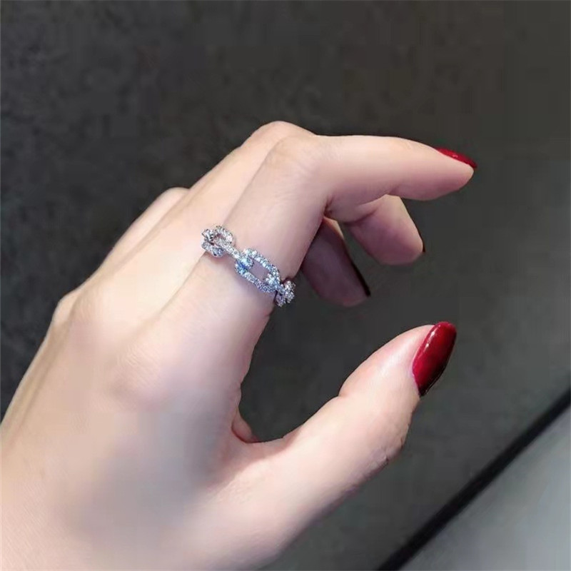 Bagues de créateur de marque de mode chaude pour les femmes bijoux en cristal brillant avec pierre de diamant CZ