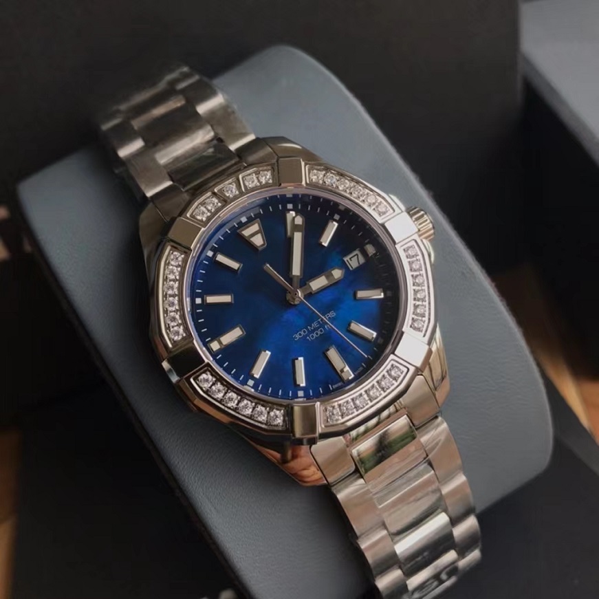 Nouvelle montre à quartz avec un cadran de 35 mm de diamètre serti de diamants. Montre pour femme miroir saphir fritillaire exquise et luxueuse