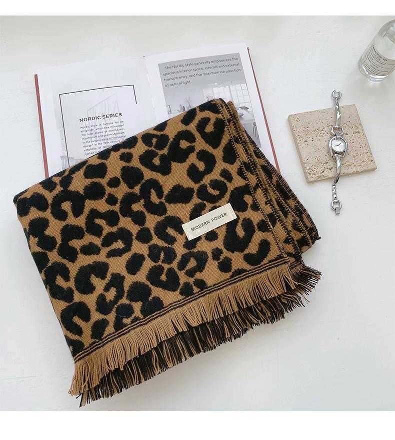 Scarves 2022 New Autumn Winter Fashion Women Leopard Jacquard Double Sided Shawl Cashmere Warm and Thick Comfort Scarf