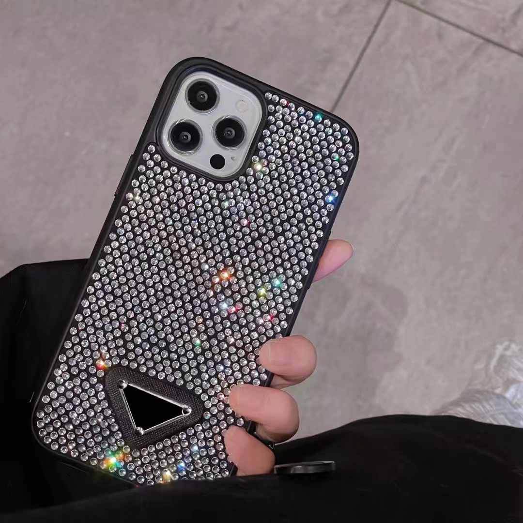 Ontwerper officiële bling imitatie kristal ingelegde telefoonhoesjes voor iPhone 14 13 12 11 Pro Max case X Xs XSmax Xr 8 7 plus met cadeau 5146350