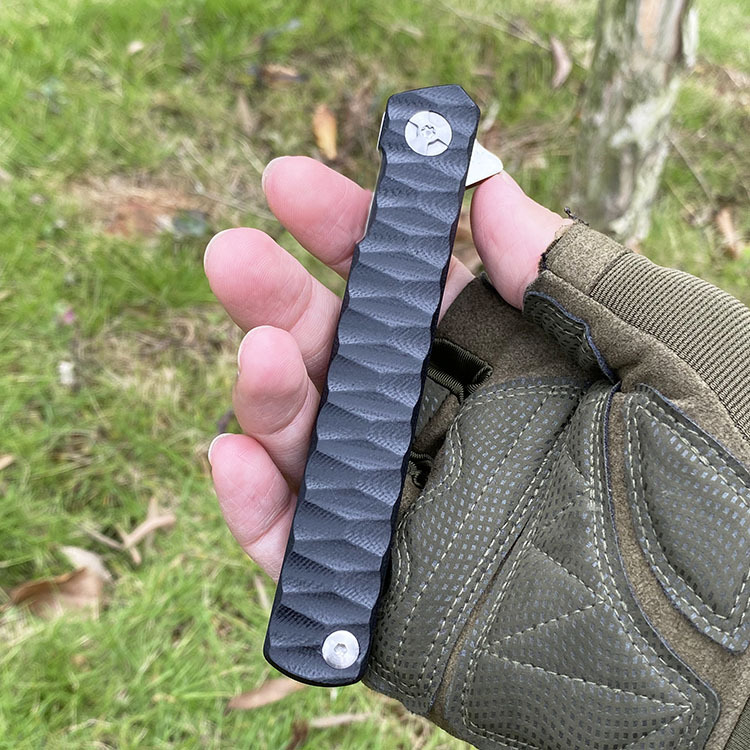 Новый R1026 Flipper складной нож S35VN Satin Point Blade Black G10 Harding Harding Balling Past Open Polding Ножи для открытых кемпингов