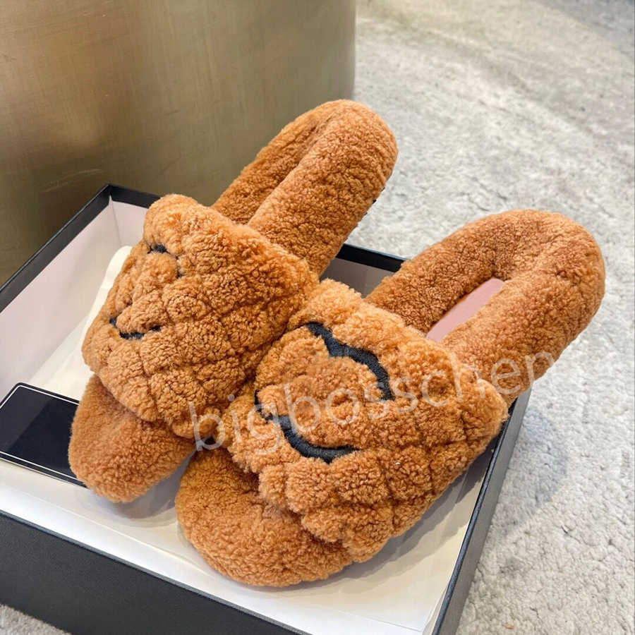 Hochwertige Designer-Luxus-Damenhausschuhe Damen Winterwolle-Rutschen Pelz Flauschige pelzige warme Buchstaben Sandalen Bequeme Fuzzy Girl Flip-Flop-Slipper Größe 35-40 mit Box