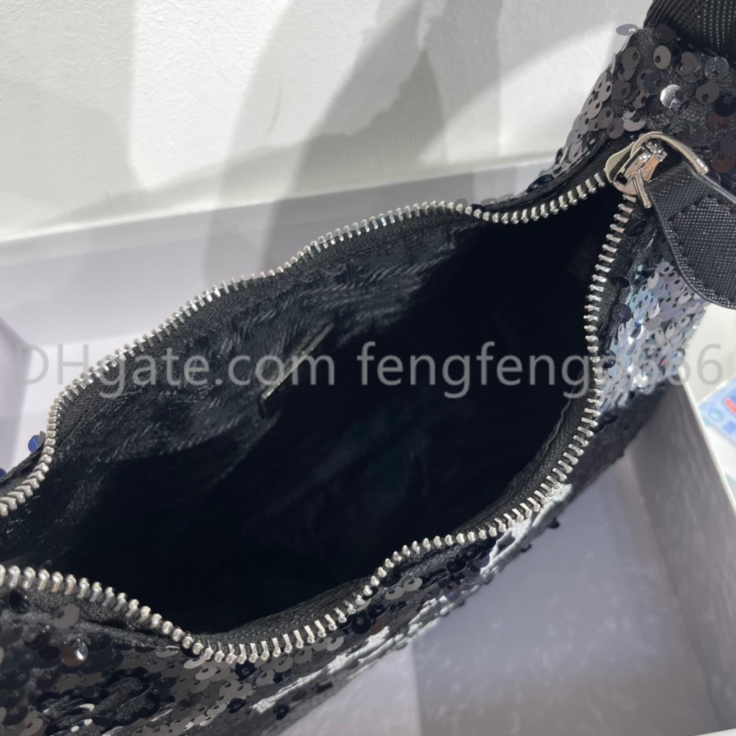 Nieuwe vagebond onderarm schoudertas voor dames Mode parachute stof Pailletten handtassen unieke designer maanvormige dames Cross body bags Totes portemonnee