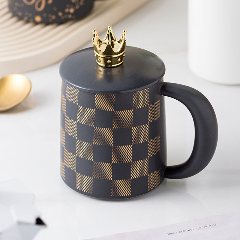 500ML Ceramic Mug With Lid And Handle Retro Checkerboard Cup For Coffee Latte Tea Milk And Cocoa Creative Christmas Birthday Day Gift