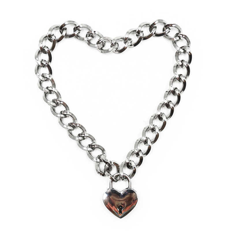 Beauty Items BDSM Novelty Flirting Toys Neck Cover with Thick Iron Chains Heart-shaped Locks Collars Shackles sexy Toy Ring Metal sexyy Machine