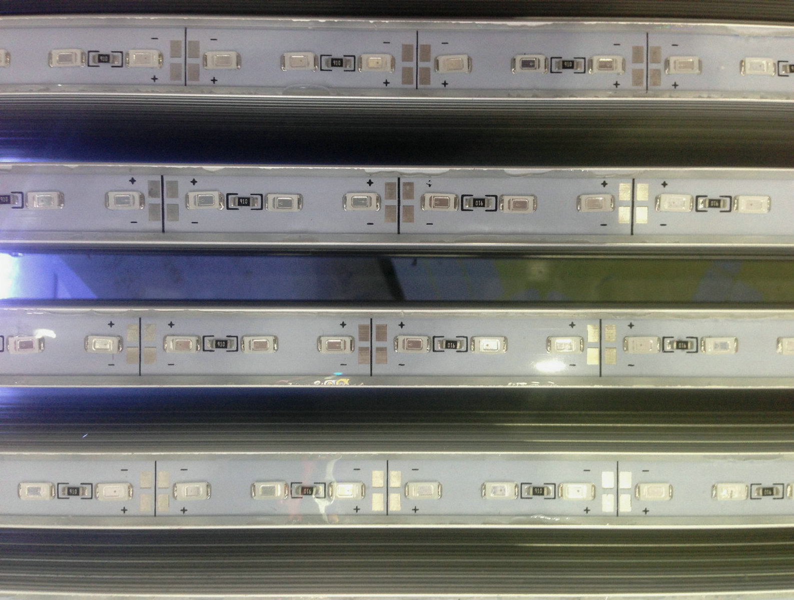 DC12V LED Grow Light 50cm med DC Plug LED -stångljus 5630 för akvariets växthusanläggning som växer belysning 4st D2.0