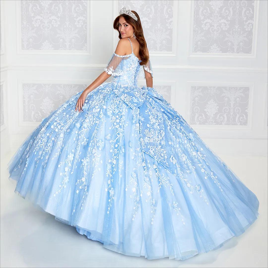 Abito da ballo in pizzo con perline color lavanda Abiti Quinceanera Appliqued senza spalline Scollo Abiti da ballo Tulle Sweep Train Abito dolce 15 in maschera