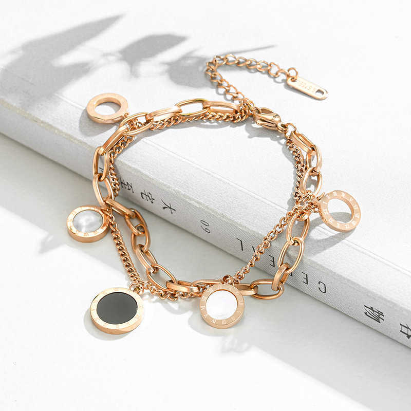 Charm Bracelets Classic Design Four Leaf Clover Charm Stainless Steel Bracelet Lucky Women Gift Jewelry314z