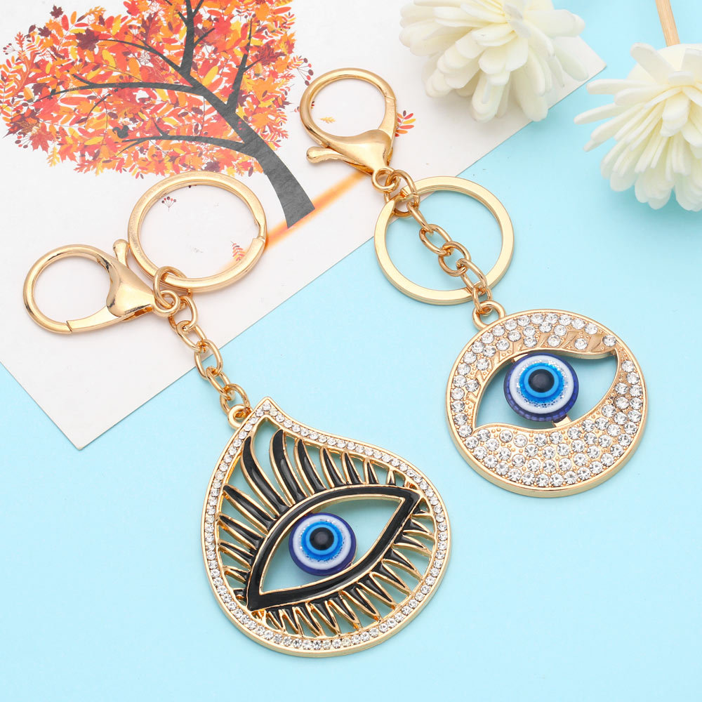 I bulk Creative Big Eye Keychains Pendant Devil's Eye Eyoy Rhinestone Bag Car Keychain smycken Tillbehör gåva grossist