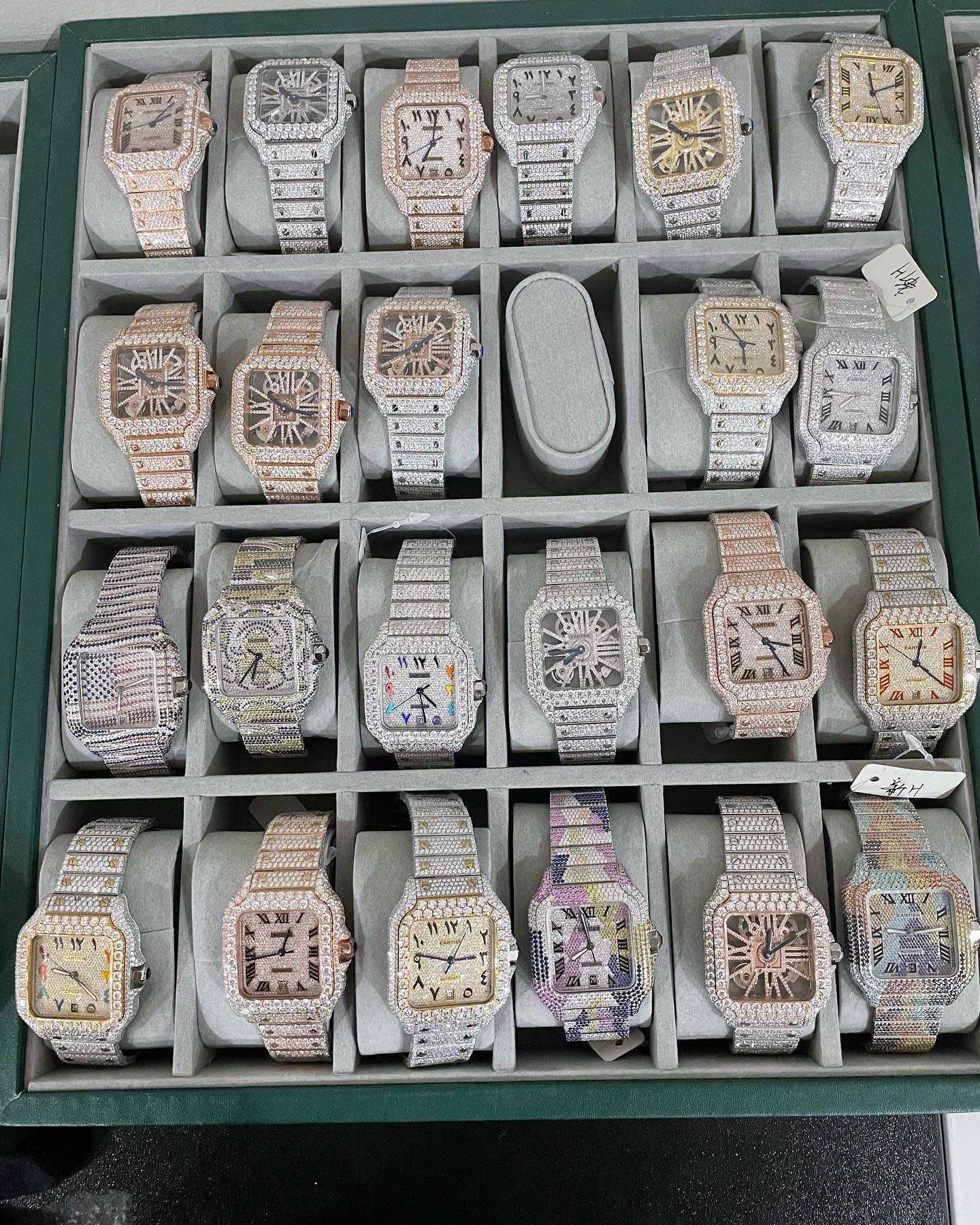 腕時計D31 Luxury Mens Watch 4130 Movement Watch for Men 3255 Montre de Luxe Mosang Stone Iced1Gia Watch Diamond Watchs2980