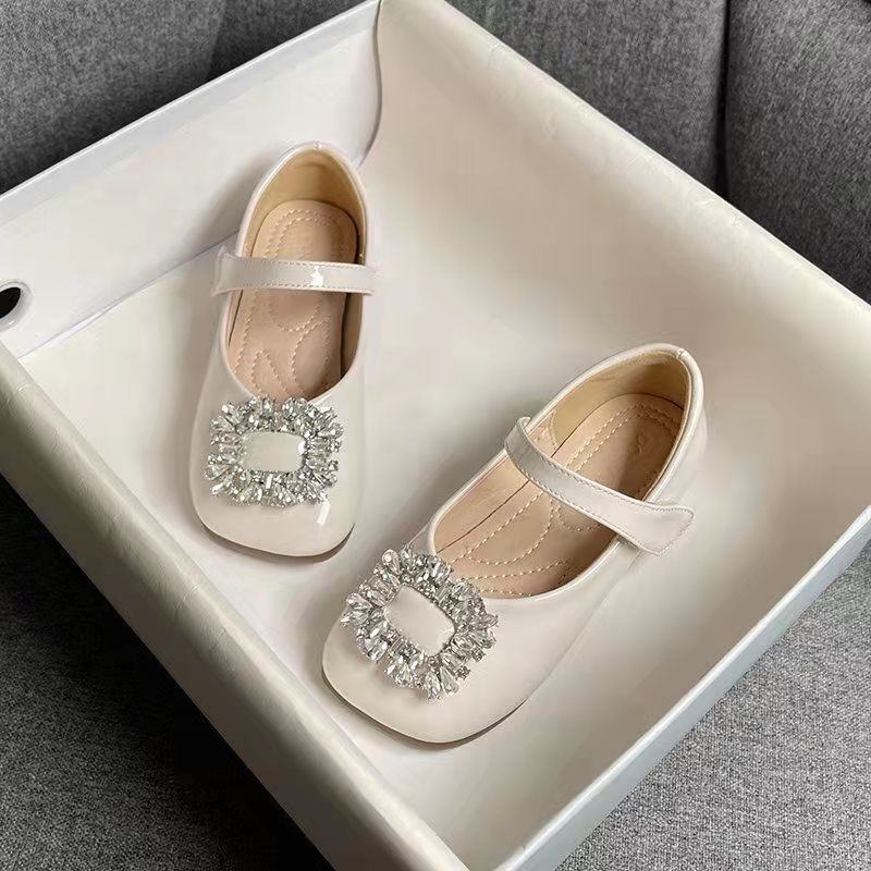 Çocuk Ayakkabıları 2023 Bahar Modası Prenses Elbise Ayakkabıları Bebek Kız Flats Mary Jane Rhineston Kırmızı Yumuşak Taban