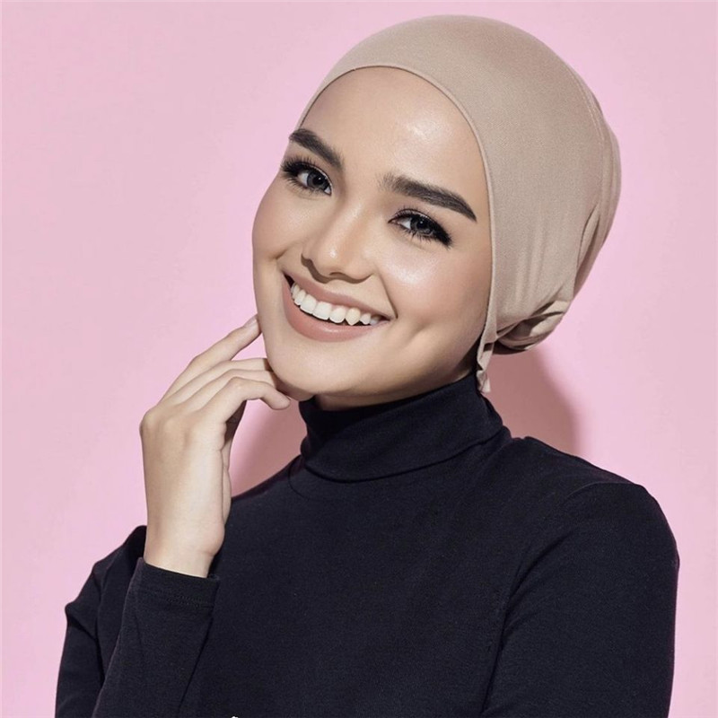 Мусульманские новые женщины под шарф -кепками мягкий хлопок внутренний хиджабс химиотерапия крышка для волос головного убора Внутренняя шляпа с твердым банданой сплошной бандана