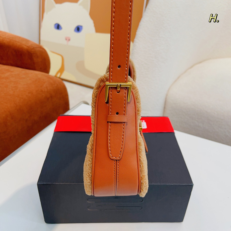 حقائب مصممة الأزياء حقائب اليد الفاخرة حقائب الكتف المرقع لامبسوول تحت إبطين الأكياس نصف القمر.