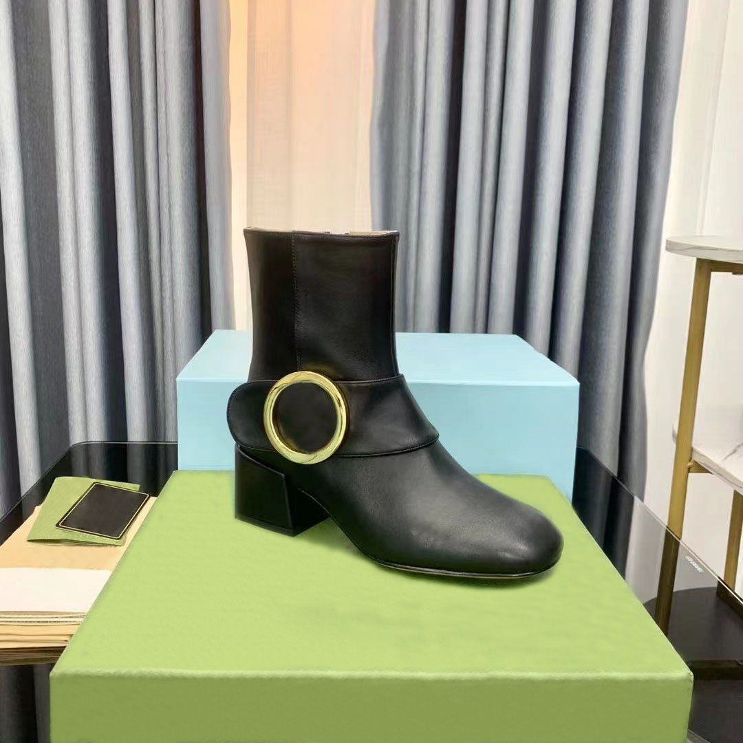 2022 vrouwelijke ontwerpers oversized lederen schoenen mannen laarzen enkel martin