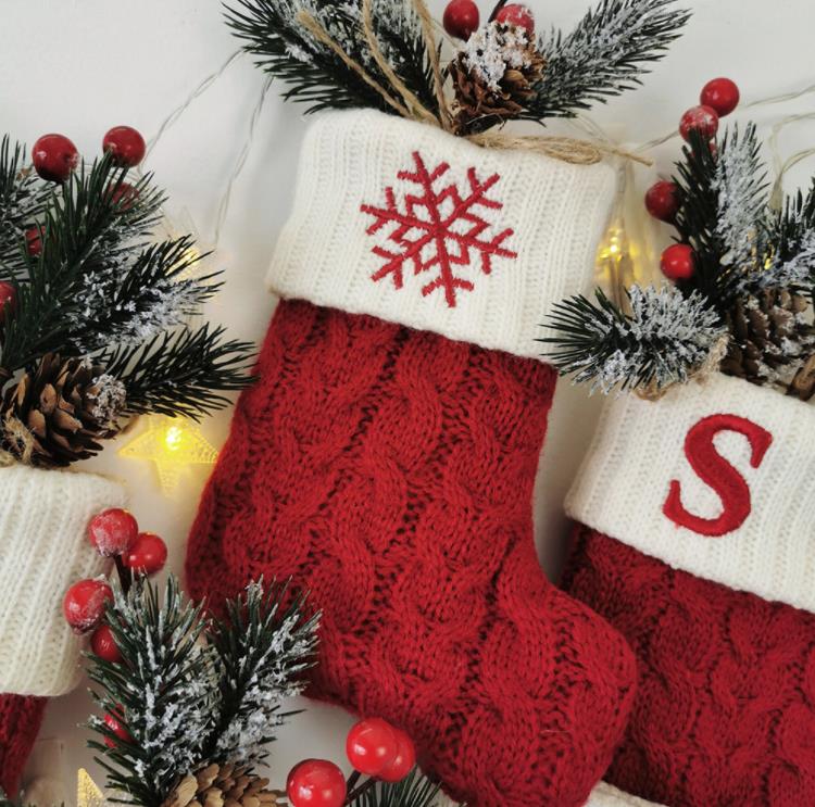 18X14cm Exquisite Christmas Socks Stocking Festive Scene Decoration Knitted Christmas Letter Sock Gift Bag SN4731