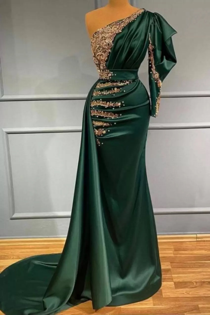 Charming Satin Dark Green Mermaid Evening Dress with Gold Lace Appliques Pearls Beads One Shoulder Pleats Long Formal Occasion Gowns Vestidos de fiesta Prom Dresses