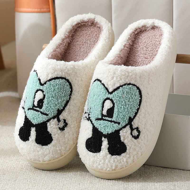 Gros nouveaux accessoires de mode dessin animé mignon mauvais lapin coeur broderie pantoufles hiver chaud intérieur chambre chaussures en peluche daim unisexe TPR