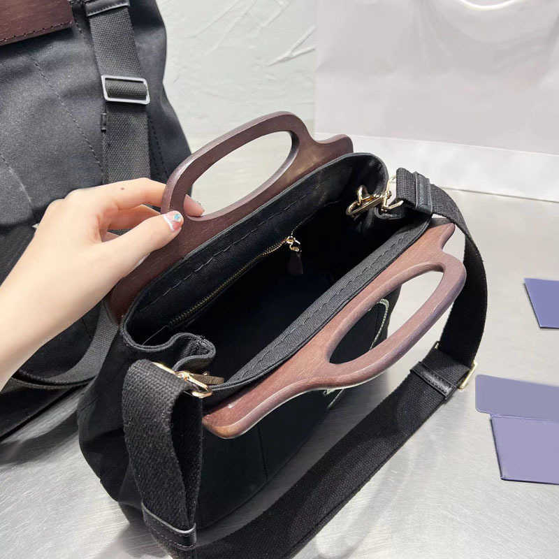 Totes Prabag Canvas Tote Bag Women Classic Print with Letter Logo Designer Bags Oversized Crossbody Bags Grande capacité Shopping Bags Purse 221017