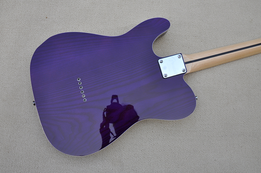 Fabrikspezifische lila E-Gitarre mit Ahorngriffbrett, schwarzem Schlagbrett und Eschenkorpus, kann individuell angepasst werden