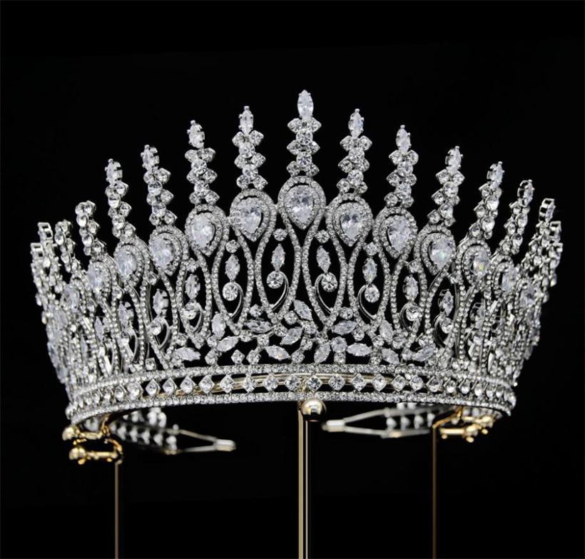 Optocht lang enorme kroon tiara bruiloft bruids kristal strass haaraccessoires sieraden feest prom hoofdtooi ornament zilvergouden ornament