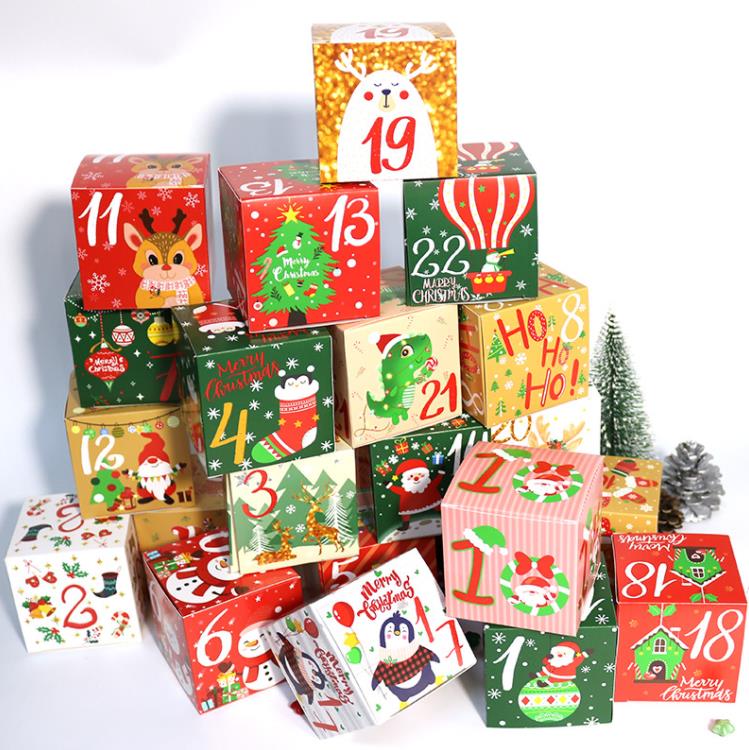 Merry Christmas Advent Kalenderboxen 24 dagen Kraft Paper-Advent Countdown Candy Gift Box voor kinderen en familie Gunst SN4228