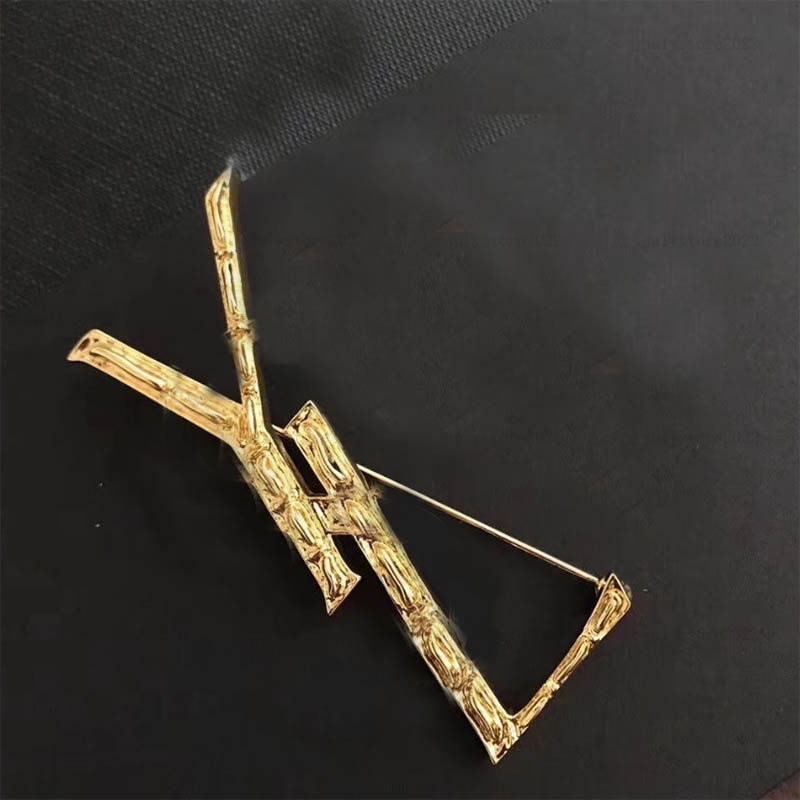 Lyxmodedesigner Brosch Pins Brand Gold Letter Y Brosches Pin Suit Dress Pins For Lady Specifikationer Designers Smycken 4 7290A